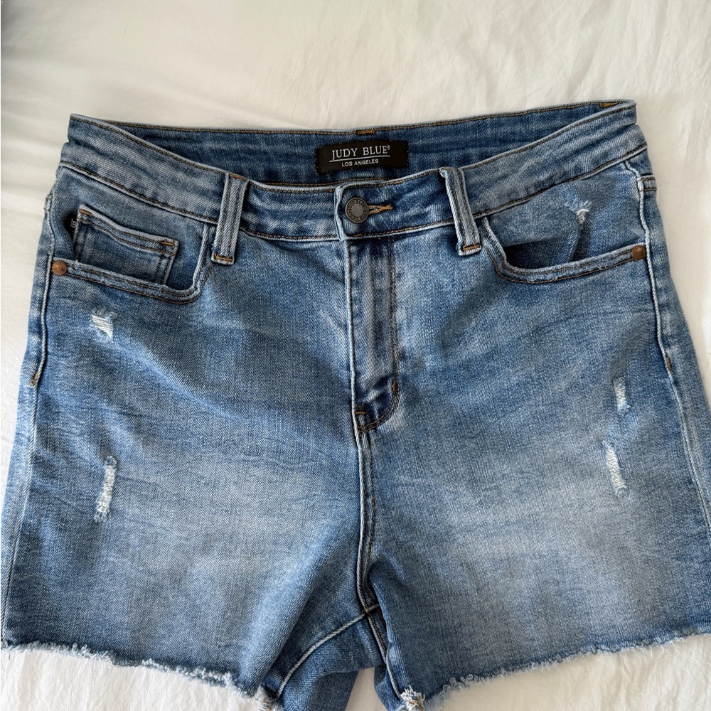 Judy Blue Women's Distressed Jean Shorts - Light Blue